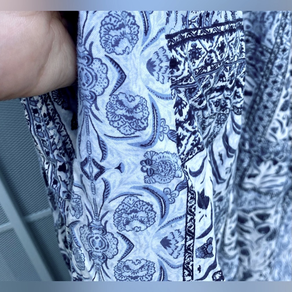 Old Navy waist defined Midi Blue and White Paisley Dress. 3x with pockets - Picture 5 of 8